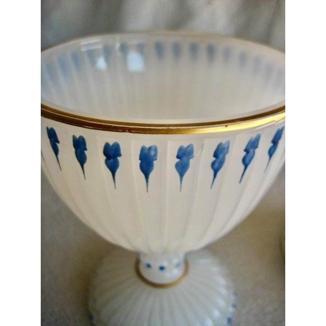 Early 19th Century French Opaline Desvignes Candy Dish For Sale - Image 6 of 7