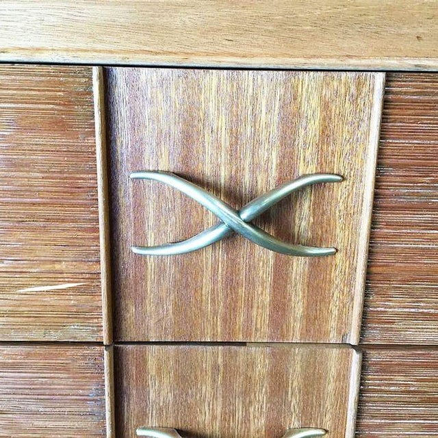 Brown 1940s Restored Mid-Century Paul Frankl Combed Wood Chest of Drawers for Brown Saltman, Attributed For Sale - Image 8 of 8