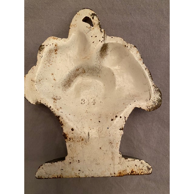 Hubley Manufacturing Company Vintage 1930s Hubley Bouquet Cast Iron Doorstop For Sale - Image 4 of 5