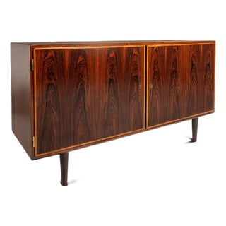 Restored Danish Modern Cabinet / Buffet / Credenza in Rosewood by Carlo Jensen for Hundevad and Co., Denmark, C. 1960s For Sale