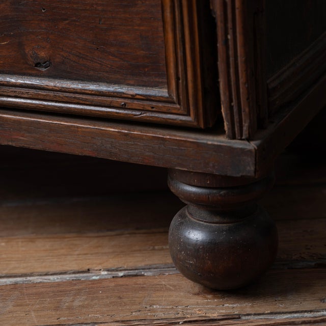 Jacobean Oak Chest of Drawers, 17th Century For Sale - Image 12 of 18
