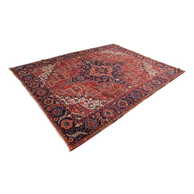 Vintage Persian Heriz Rug – Hand-Knotted, Earthtone Red & Cream Geometric For Sale In Los Angeles - Image 6 of 10