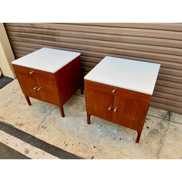 1950s Vintage Paul McCobb for the Irwin Collection Vitrolite Top Nightstands - a Pair For Sale In Los Angeles - Image 6 of 8