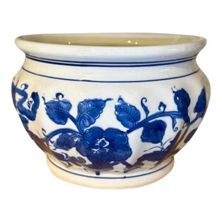 Vintage Blue & White Chinoiserie Planter For Sale
