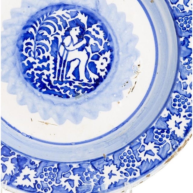 Earthenware - Earthenware plate - 19th century. Portuguese; manufactured in the North in the 19th century. Blue...