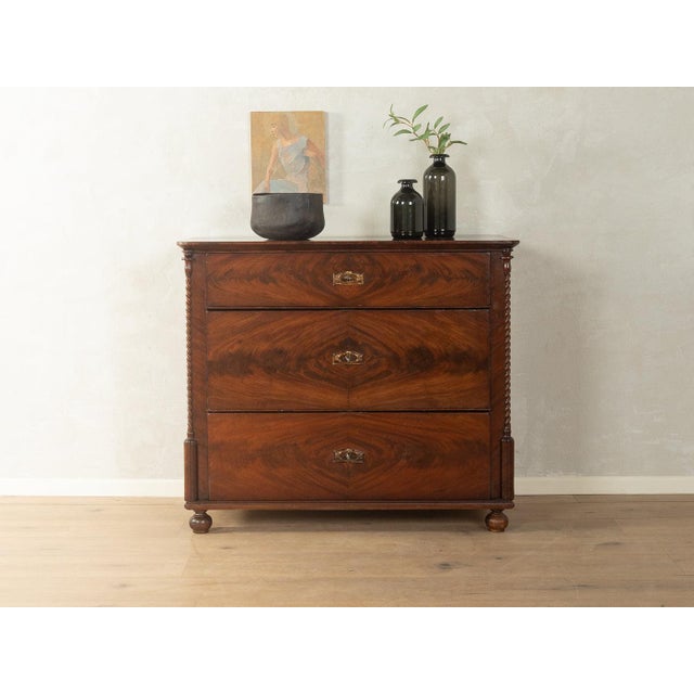 Wilhelminian era chest of drawers, circa 1880 excellent craftsmanshiphigh-quality materialsmortise & tenon solid wood...
