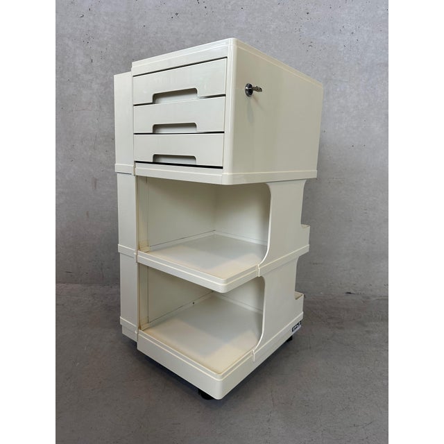Stile Neolt Trolley by Giovanni Pelis, 1970s, Set of 2 For Sale - Image 17 of 18