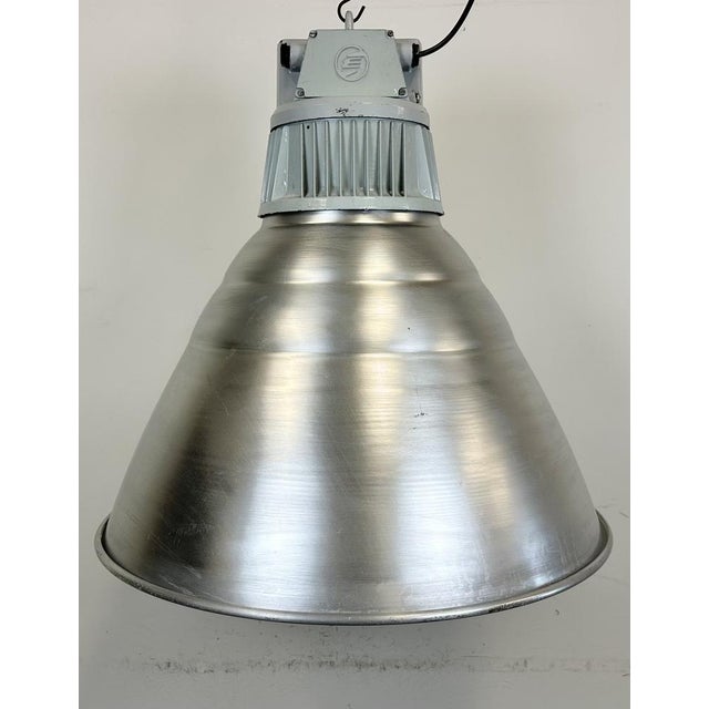 Large Industrial Aluminium Pendant Light from Elektrosvit, 1960s For Sale - Image 6 of 18