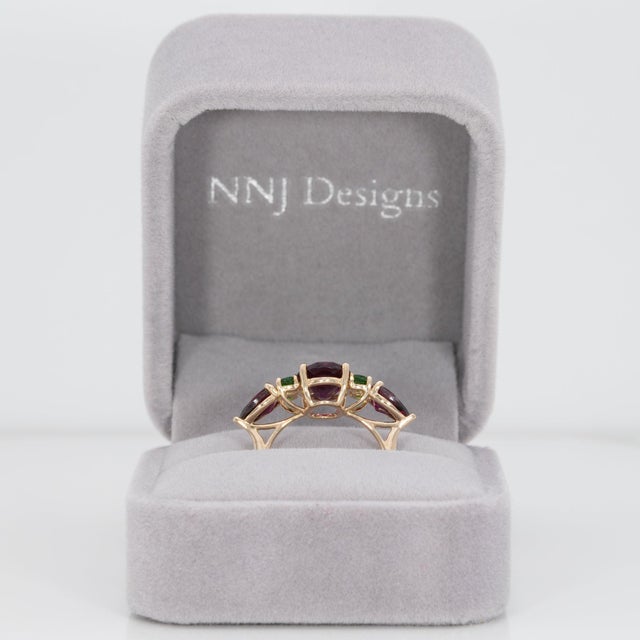 4.4Ct Purple Garnet Ring With Tsavorite Accents in Solid 14k Gold, 10x7.6mm For Sale - Image 4 of 9