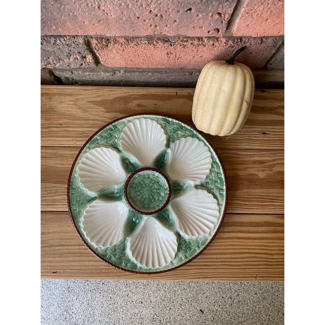 1930s French Longchamp Green and White Majolica Oyster Plate For Sale - Image 13 of 14