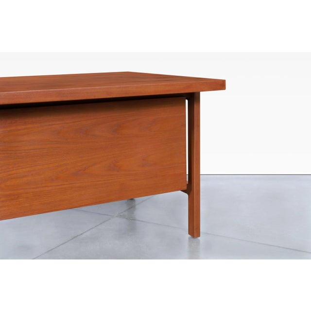 Mid-Century Modern Executive Teak Desk by Arne Vodder for h.p. Hansen, 1960s For Sale - Image 10 of 12