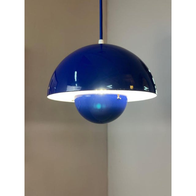 Louis Poulsen Blue Enamel Flowerpot Pendant Lamp by Verner Panton for Louis Poulsen For Sale - Image 4 of 11