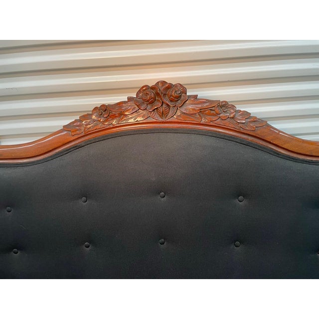 Mid 19th Century Victorian Loveseat Couch For Sale - Image 4 of 6