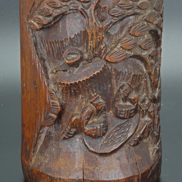 Brown Chinese Carved Wood Bamboo Brush Pot Bitong 19th Century For Sale - Image 8 of 8