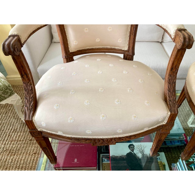 French 18th Century Hand Carved Fauteuil Chairs - a Pair For Sale In Los Angeles - Image 6 of 12