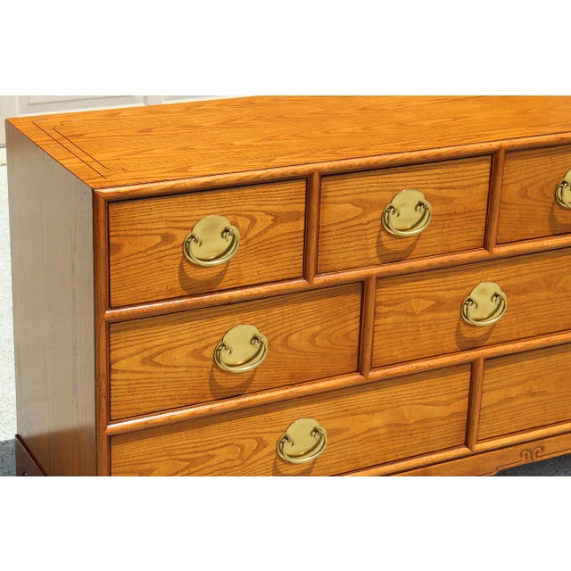 1970s Century Furniture Chin Hua 9-Drawer Dresser by Raymond Sobota – Asian-Inspired Mid-Century Modern Oak Credenza For Sale - Image 9 of 18