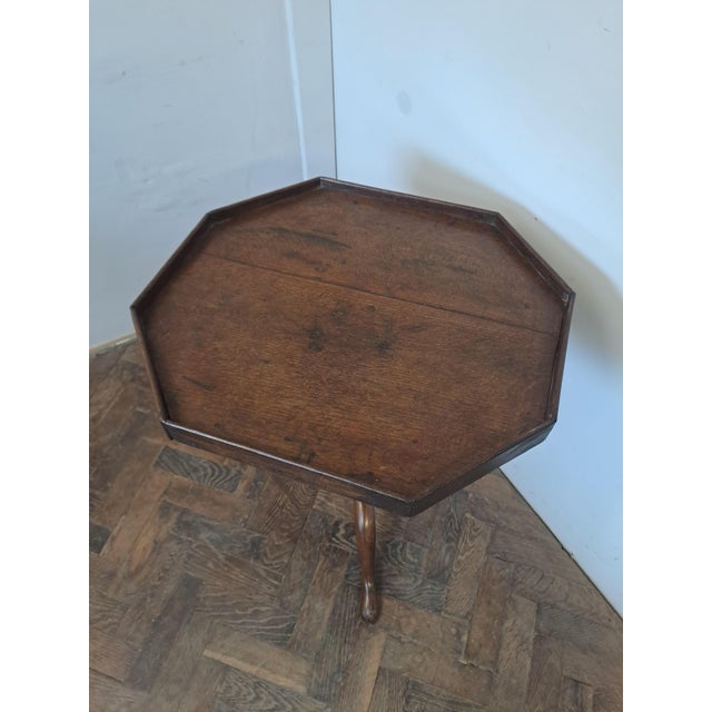 Rustic 18th Century Country Oak Birdcage Tripod Table, 1750 For Sale - Image 3 of 8