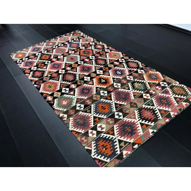 1960s 1960s Vintage Turkish Rustic Handwoven Kilim Rug- 4′11″ × 8′10″ For Sale - Image 5 of 11