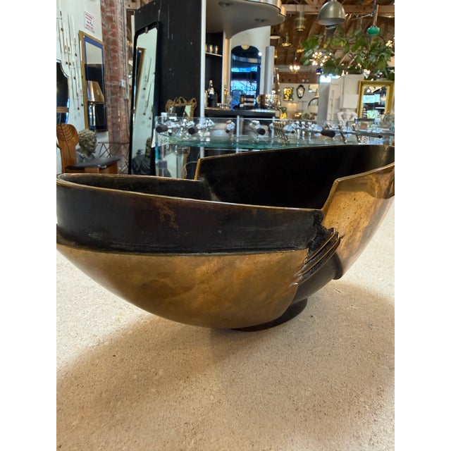 Modern Esa Fedrigolli Sculptural Bowl in Cast Bronze Italy 1970s For Sale - Image 3 of 7