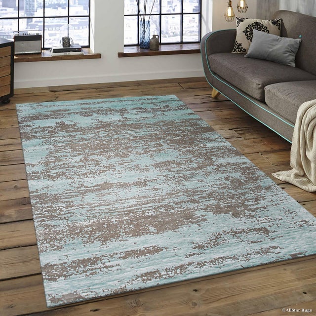 Amara Captivating Silver Hand-Knotted Wool Rug Carpet, Abstract Modern Design For Sale In New York - Image 6 of 6