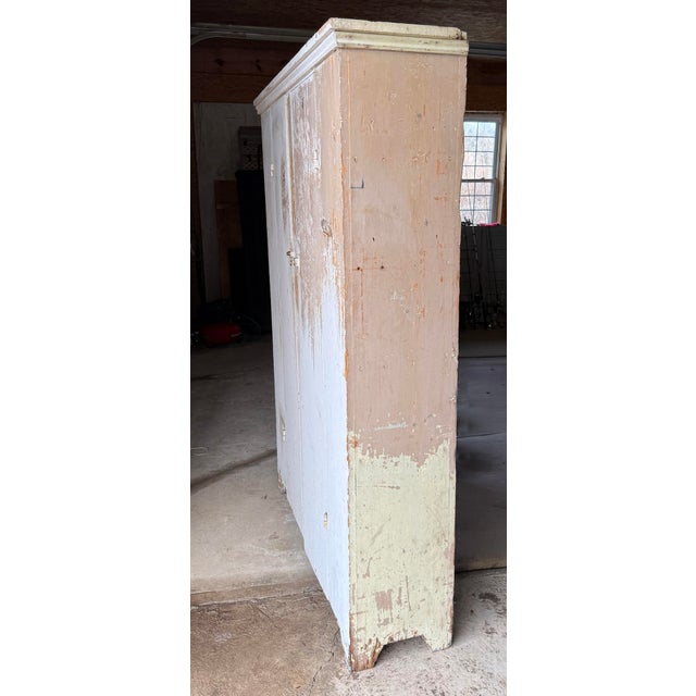Late 18th Century Antique Primitive Farmhouse Cupboard – 19th Century Country Cabinet For Sale - Image 5 of 18