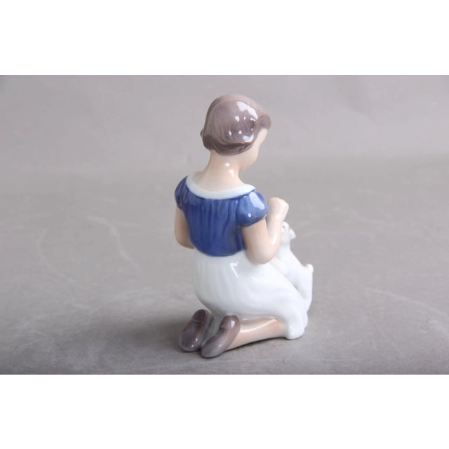 Bing & Grondahl B&G 2316 Girls With Small Dogs Figurine from Bing & Grondahl For Sale - Image 4 of 9
