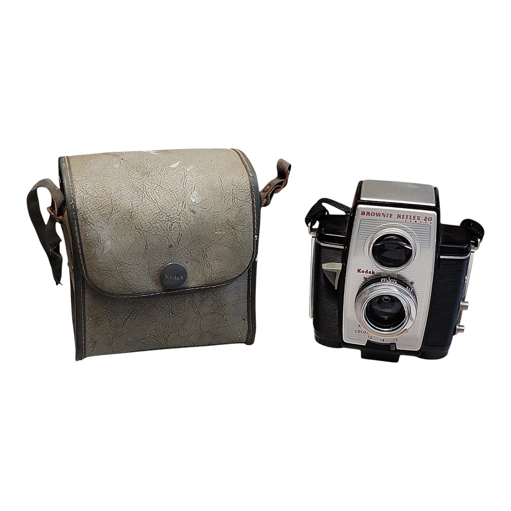 Mid Century Uk Version Kodak Brownie Reflex 20 Camera With Case
