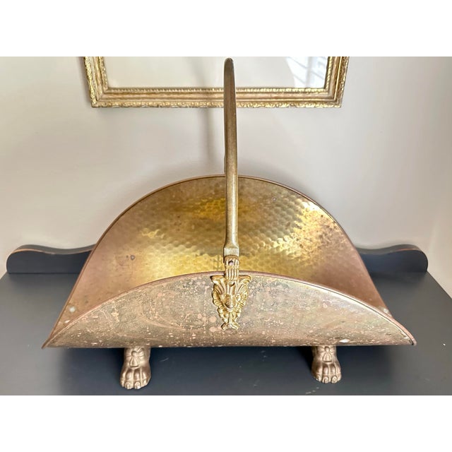 English Vintage Mid 20th Century Hammered Brass Fireplace Log Holder With Lion Faces & Paws For Sale - Image 3 of 12