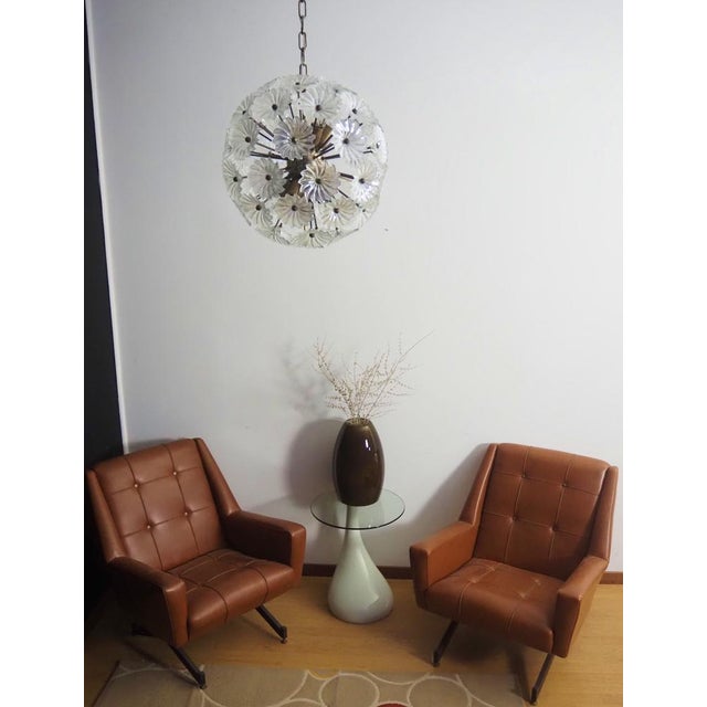 Vintage Italian Sputnik Crystal Pendant Light with 51 Daisy Clear Glasses, 1990s For Sale - Image 4 of 16