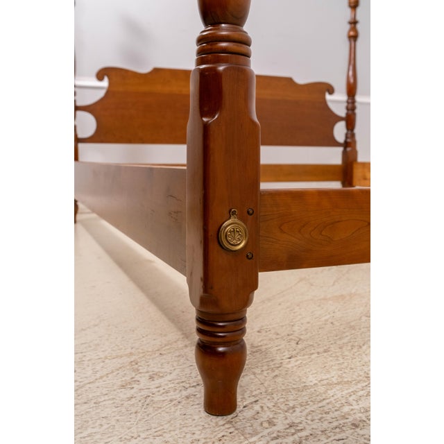 L&jg Stickley Cherry California King Chippendale Style Poster Bed For Sale - Image 14 of 16