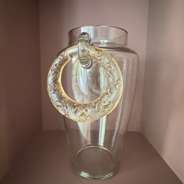 René Lalique Vase by René Lalique, 1919 For Sale - Image 4 of 11