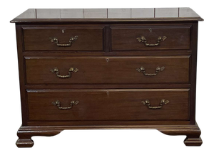Early 20th Century English Mahogany Chest of Drawers