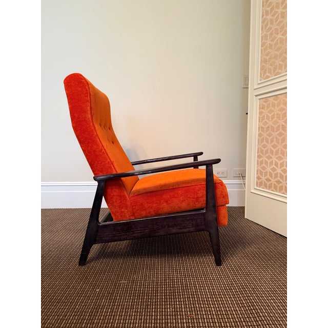 Mid 20th Century Attributed to Milo Baughman Mid Century Recliner For Sale In New York - Image 6 of 11