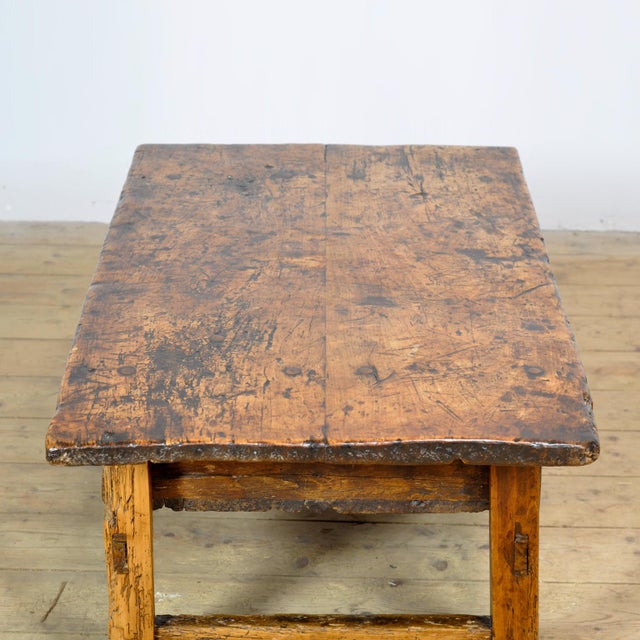 Brown Spanish Chestnut Table, 1700 For Sale - Image 8 of 16