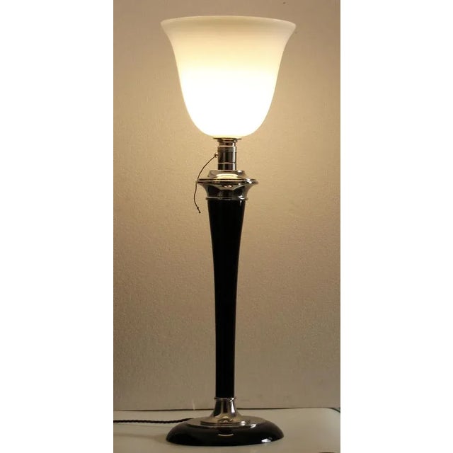 This original "lamp Mazda" is a table or desk lamp. It was designed and manufactured by the well -known company Mazda...