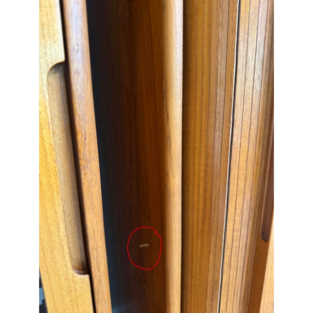 Mid-Century Modern Danish Teak Wall Unit/Hutch/Entertainment Center For Sale - Image 13 of 14