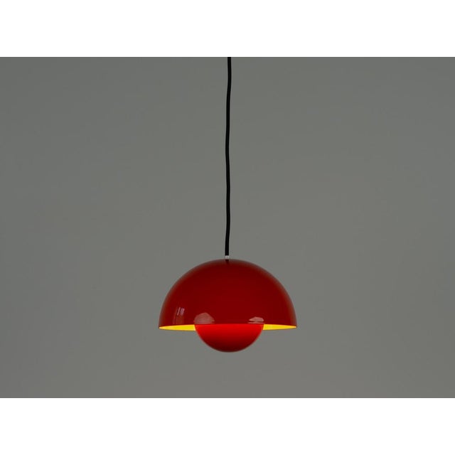 Louis Poulsen Vintage FlowerPot Pendant Lamps by Verner Panton for Louis Poulsen, Set of 2 For Sale - Image 4 of 14