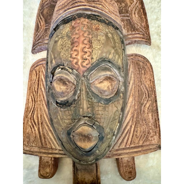 Late 19th Century Late 19th Century Old African Kota Tribal Wood and Copper Ancestor Carved Wooden Statue Art Wall Hanging For Sale - Image 5 of 12