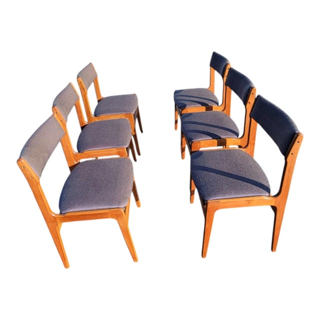 Mid-Century Modern 1950s Mid-Century Danish Teak Dining Table Chairs – Scandinavian Modern Set For Sale - Image 3 of 18