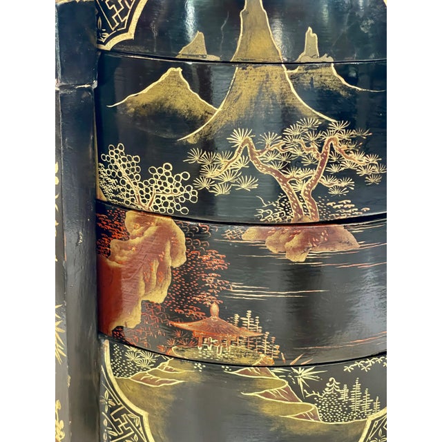 Mid 19th Century Qing Dynasty Chinese Black and Gold Lacquer Multi-Tiered Wedding Box For Sale - Image 5 of 18