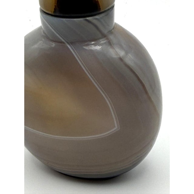 Vintage Well Hollowed Banded Agate Snuff Bottle For Sale - Image 9 of 14