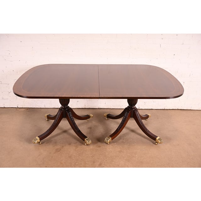 Late 20th Century Baker Furniture Style Georgian Mahogany Double Pedestal Extension Dining Table, Newly Refinished For Sale - Image 5 of 14
