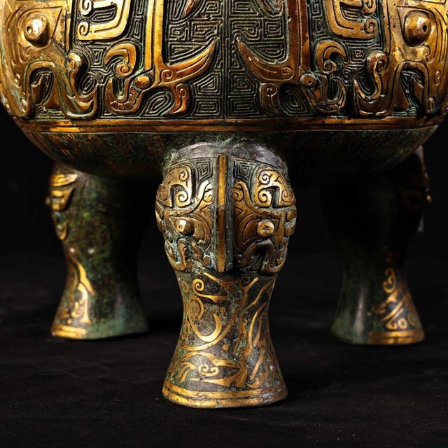 Monumental Pair of Chinese Gilt Bronze Double-Gourd Censers With Dragon Handles For Sale - Image 10 of 10