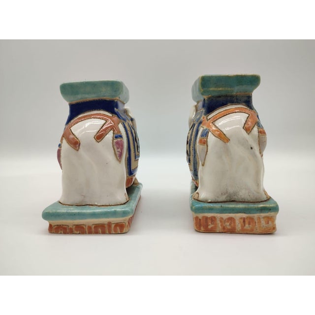 Mid-Century Modern Vintage Chinoiserie Elephant Bookends as Miniature Pedestals in the style of Sancai, 1920s, Set of 2 For Sale - Image 3 of 10