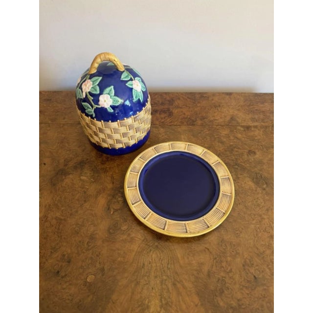 Antique Victorian Majolica Cheese Dish, 1880 For Sale - Image 4 of 5