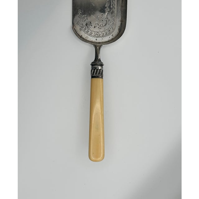 Antique Victorian Crumb Tray For Sale In New York - Image 6 of 6