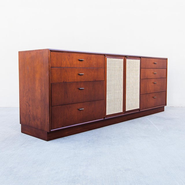 Restored Mid Century Oak & Cane Credenza by Jack Cartwright for Founders For Sale - Image 16 of 17
