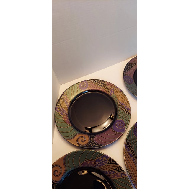 Abstract 1960s Arcoroc Black Dinner Plates- Set of 5 For Sale - Image 3 of 7