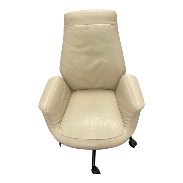 Poltrona Frau Leather Executive Chair For Sale
