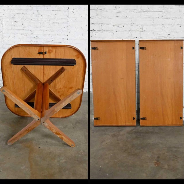 Vintage Teak Scandinavian Modern Expanding Dining Table With 2 Leaves Style Neils Moller For Sale - Image 10 of 13